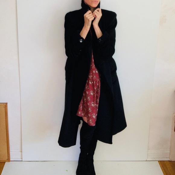 Phi Long Black Wool Coat with Pockets🌹 - Picture 8 of 12